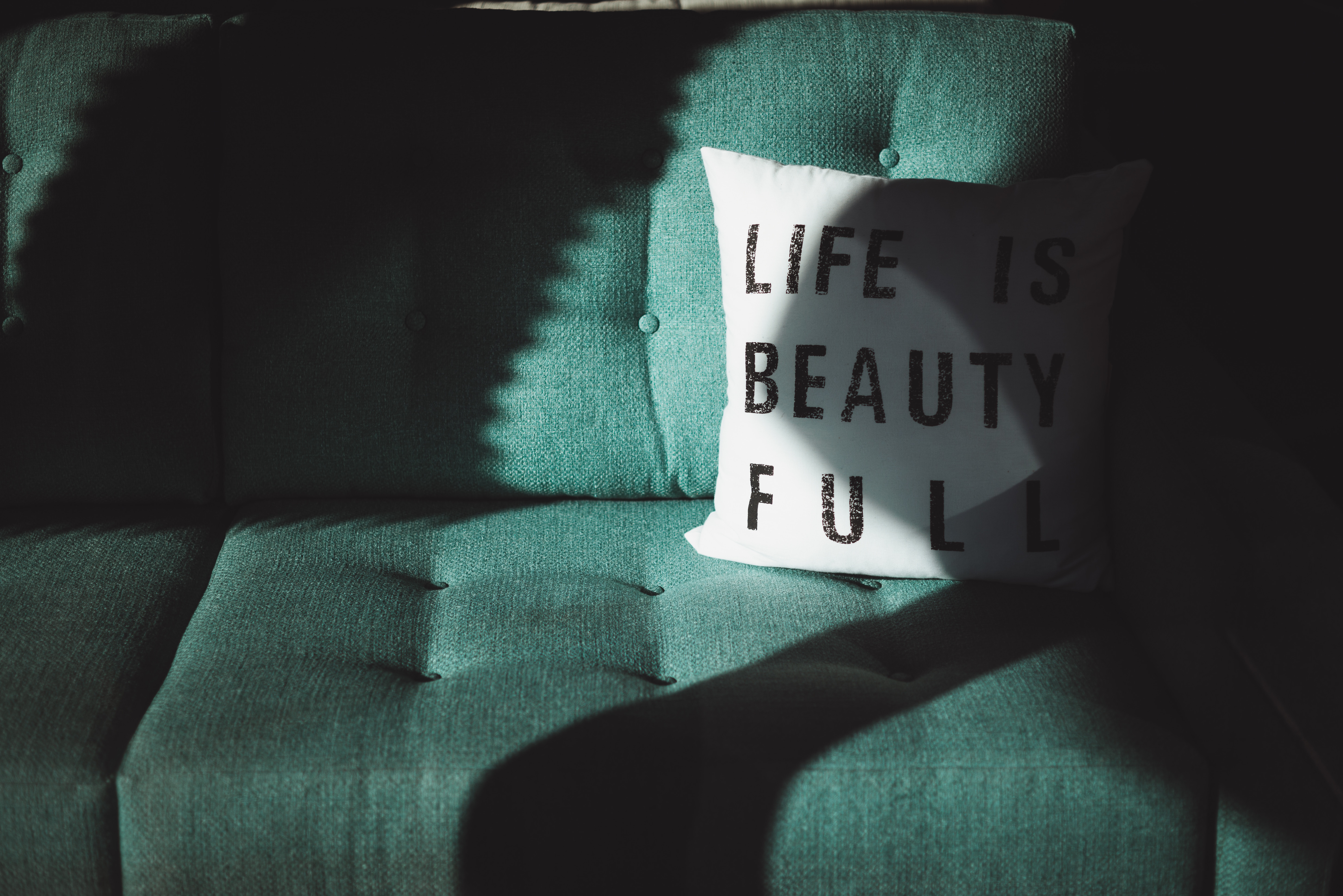 The Benefits of Google Search Ads for Health & Beauty Website